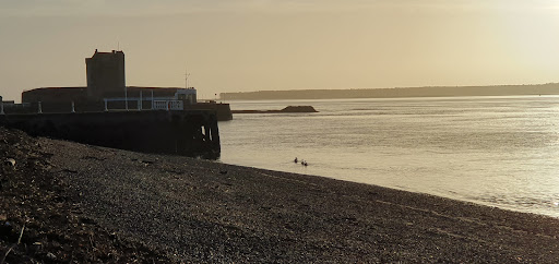 Photo of Fisherman's Tavern - 10-16 Fort St, Broughty Ferry, Dundee DD5 2AD